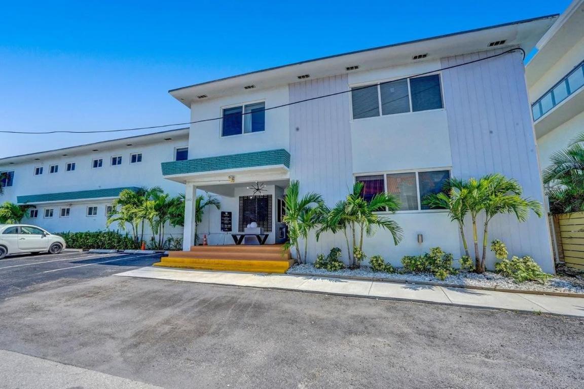 Secluded Hollywood Studio Walk To Beach Boardwalk Dania Beach Exterior foto